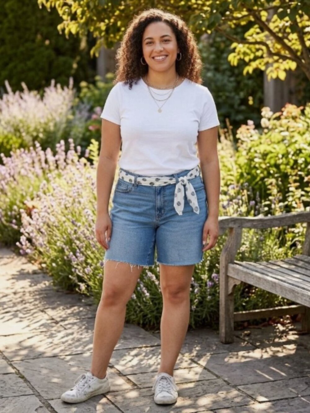 Universal Thread High Rise Vintage Straight Cut Off Denim Shorts Size 12 + Scarf